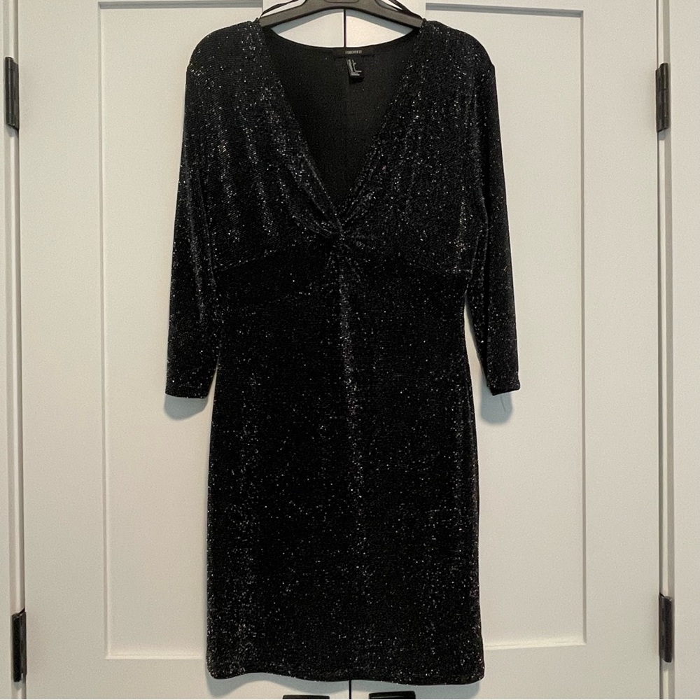 ✨🖤 FOREVER 21 SPARKLING BLACK DRESS 🖤✨
